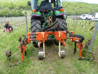 Bien choisir son outil de travail du sol viticole