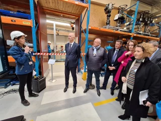 Projet d’EPR2 : Roland Lescure prend le pouls du territoire