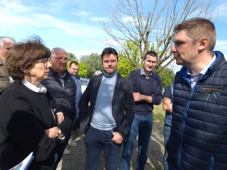 Les rouages du marché au cadran exposés à la préfète  